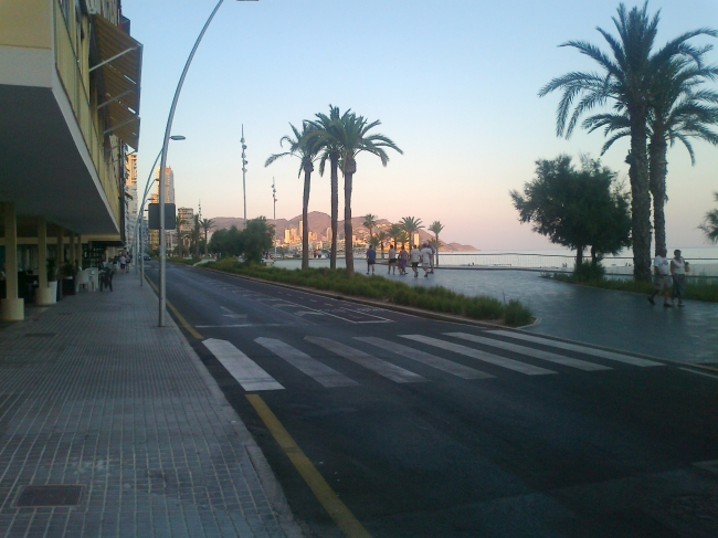 Street in front of Edif. Oregon, Av de la Armada Espanola, corner of Av de Villajoiosa