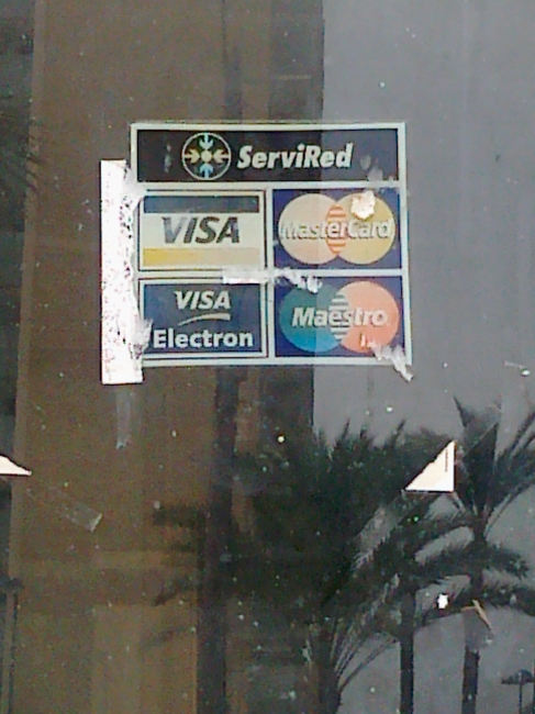 ServiRed, payment processor company, on close restaurant on calle de santander, basement of Atalaya