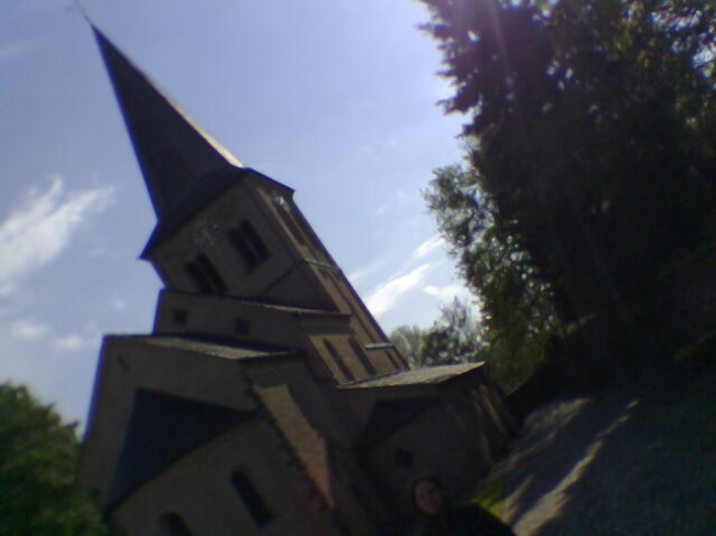 Rheinuferkirche, 