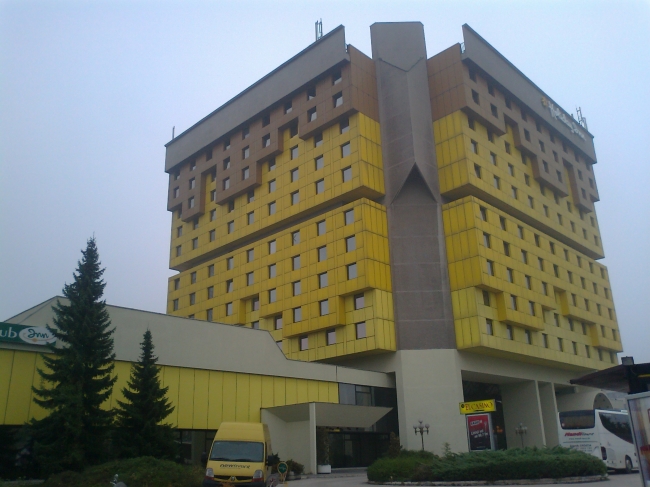 Holiday Inn Hotel, Sarajevo, in hallmark misty weather
