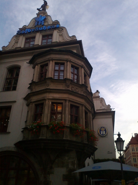 Corner nook of the Hofbräuhaus Munich, Am Platzl