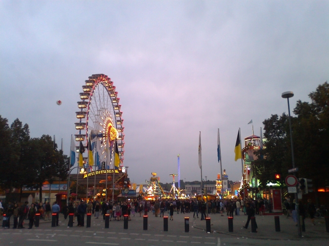 Same shot different angle, ferris wheel and one of the entries to the Oktoberfest