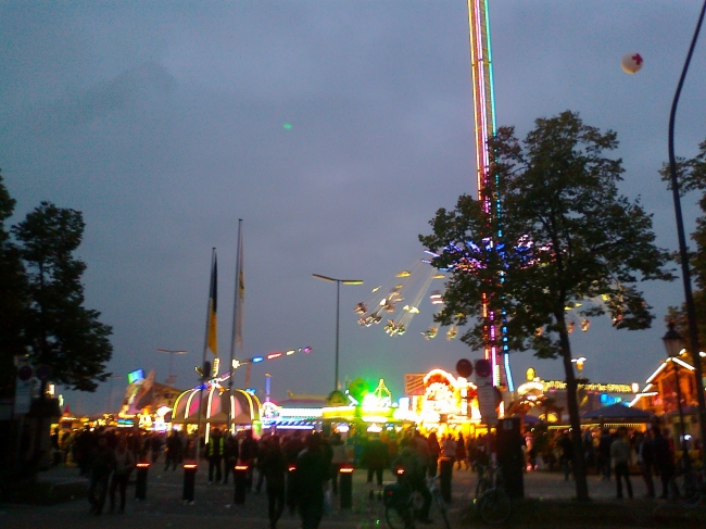 Oktoberfest as seen from the entry on St.-Pauls-Platz, 
