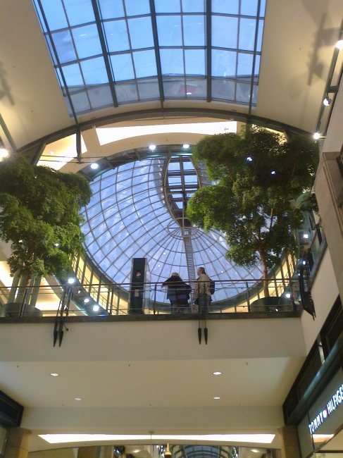 The big CentrO dome as seen from opposite the new annex, note Tommy Hilfiger store on the right, near SinnLeffers