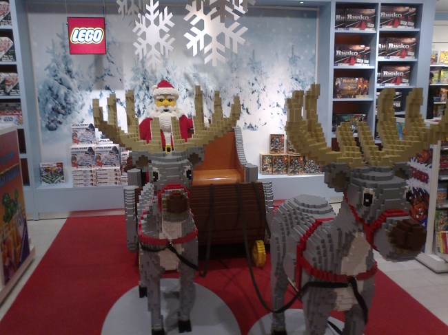 LEGO reindeers, 
