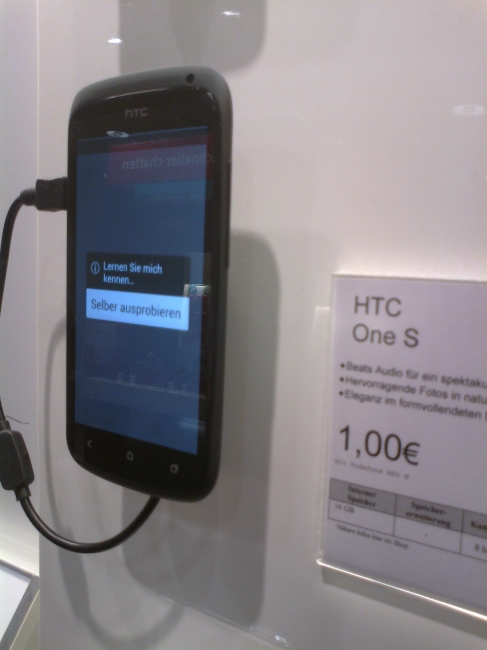 HTC One S, at vodafone CentrO