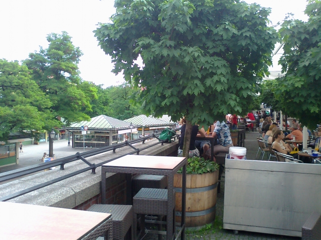 Café-Terasse am Viktualienmarkt, 