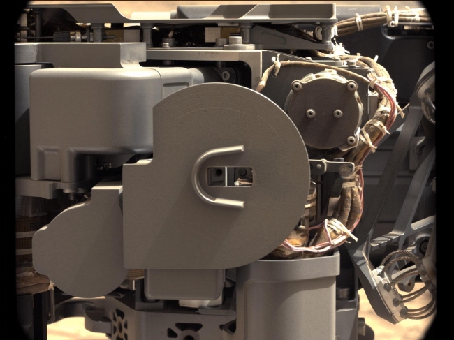 Check-up Image After Delivering Martian Rock Powder, The left Mast Camera (Mastcam) on NASA's Mars rover Curiosity took this image of Curiosity's sample-processing and delivery tool just after the tool delivere...