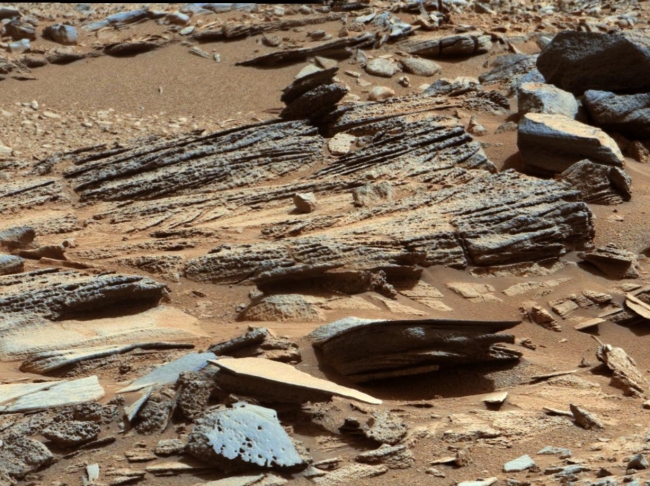'Shaler' Unit's Evidence of Stream Flow,  Annotated Image Click on the image for larger version This image from the Mast Camera (Mastcam) on NASA's Mars rover Curiosity shows inclined layering known...