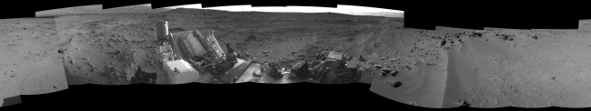 View on the Way to 'Glenelg', This 360-degree panorama from NASA's Mars rover Curiosity shows the rocky terrain surrounding it as of its 55th Martian day, or sol, of the mission (Oct. 1, ...