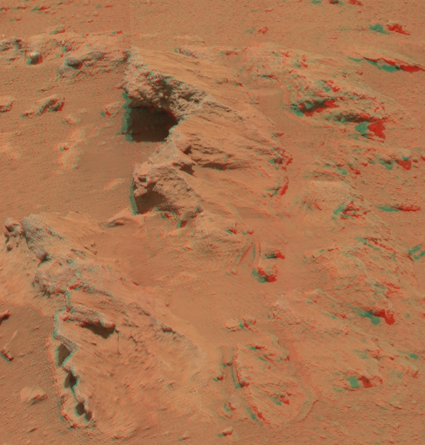 Martian Streambed Evidence Rock in 3-D, This stereo image from the Mast Camera (Mastcam) on NASA's Mars rover Curiosity shows a rock outcrop called "Hottah," cited as evidence for vigorous flow of ...