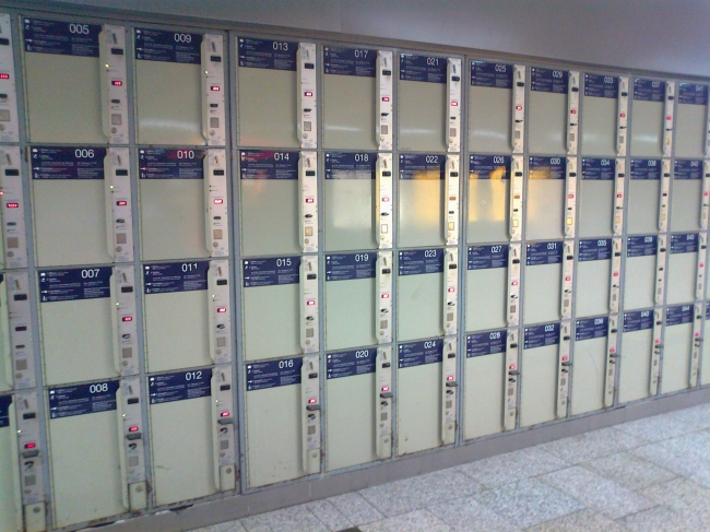 Bahnhofs Schließfächer, Customer lockers at the train station