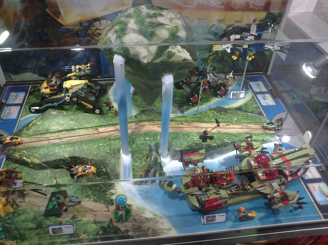 LEGO Chima diorama, A diorama on display at Centro Kaufhof, advertising LEGO new advernture franchise Chima