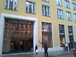 Newly opened Louis Vui...