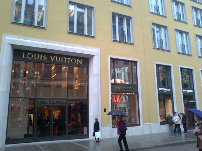 Newly opened Louis Vuitton flagship store / shop in Munich, 