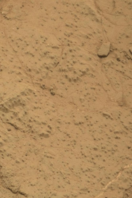 Before-and-After Blink of 'Cumberland' Drilling, Click on the image for the animation This pair of images from the Mars Hand Lens Imager (MAHLI) on NASA's Mars rover Curiosity shows the rock target "Cumberl...