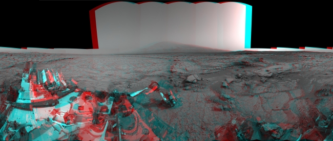 Mars Stereo View from "John Klein" to Mount Sharp (Raw), Left-eye view Right-eye view Click on an individual image for full resolution figures image Left and right eyes of the Navigation Camera (Navcam) in NASA's C...