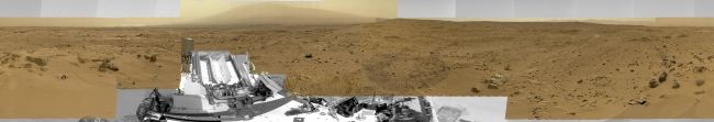 Billion-Pixel View From Curiosity at Rock Nest, Raw Color, <br><br>Image credits: NASA/JPL-Caltech/MSSS<br>Image released by NASA on 2013-06-19 as catalog id PIA16919