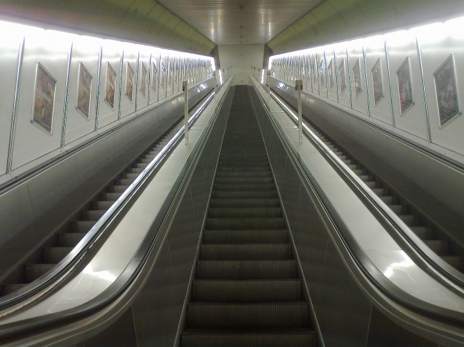 Rolltreppen, U-Bahn, München