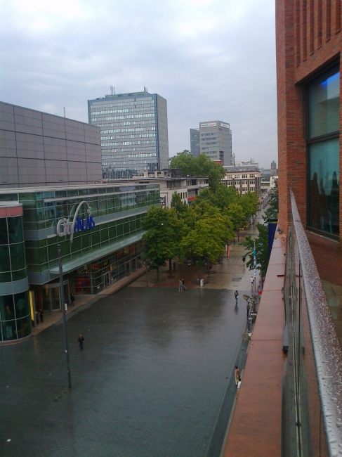 Looking towards main railway station Duisburg, with the citypalais on the left, as seen from Karstadt's terrace