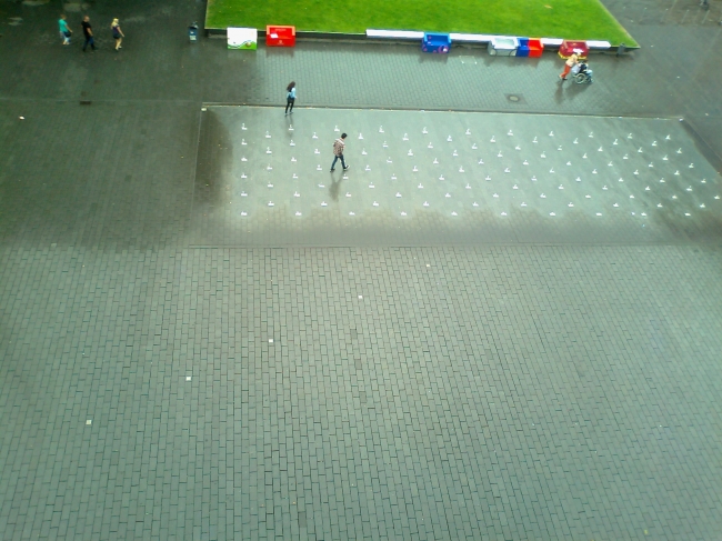 The lit water fountain in Duisburg, 