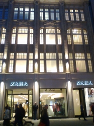 Zara Düsseldorf Shadow...