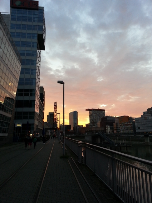 Promenade, Medienhafen