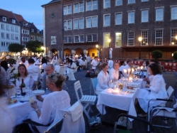 Abend beim Diner en Blanc