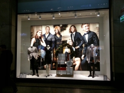 Tommy Hilfiger Familie...