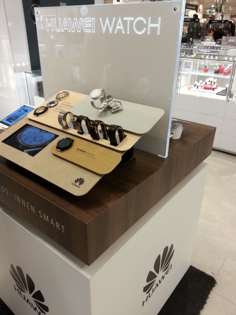 Huawei Watch promo display, 