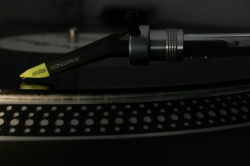 IMG_4365_Turntable_Tec...