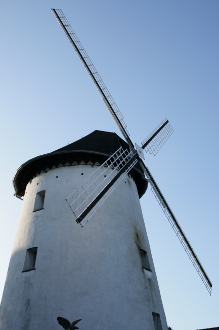 Windmühle, Eine stillgelegte Windmühle am Niederhein