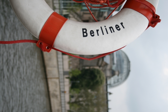 Reichstag to the rescue 2, A German Rettungsring, show in focus in front of the Reichstag in Berlin