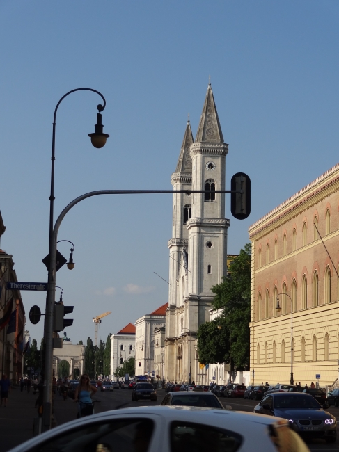 Kirche St. Ludwig an der Schellingstraße, 