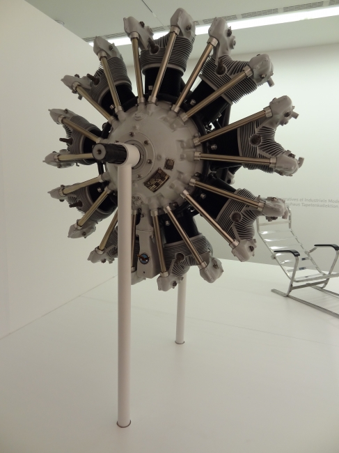 Sternmotor, Pinakothek der Moderne, Munich, 9 cylinders