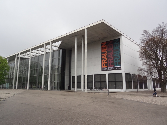 Pinakothek der Moderne, Munich, 