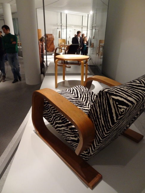 More chairs, Pinakothek der Moderne, Munich
