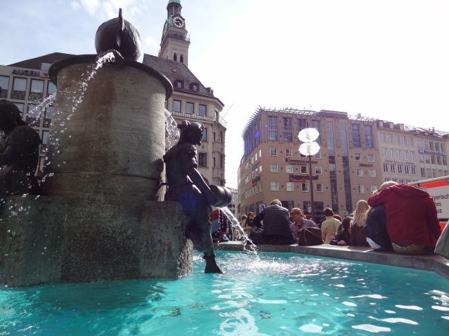 Der Fischbrunnen, vor dem Münchner Rathaus