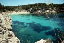 Cala Gat chrystal water