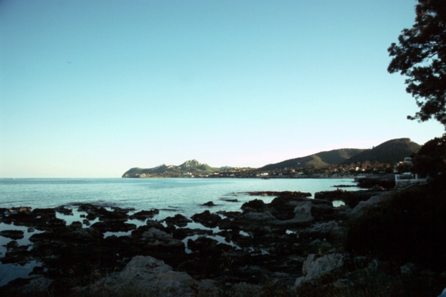 Coastal line west of Cala Rajada, 