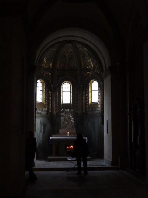 St. Benno Ecke mit Pieta, Maxvorstadt München