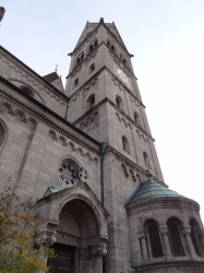St. Benno Glockenturm ...