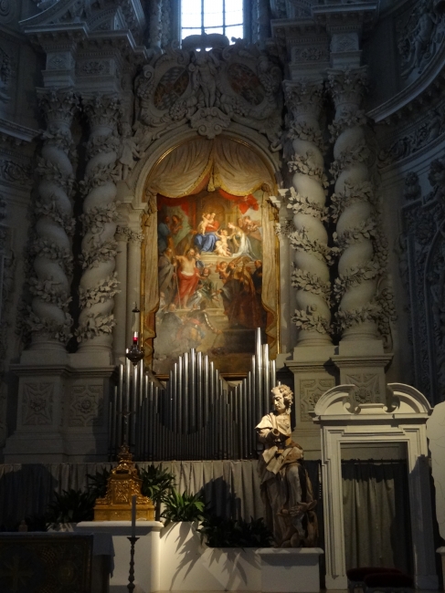 Theatinerkirche Altar, 