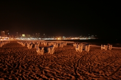 Am Strand, Liegen bei ...