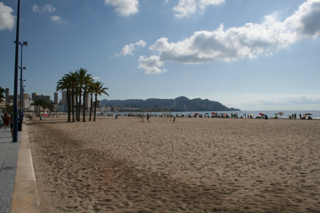 IMG_10065_Playa de Poniente.JPG, Der Strand