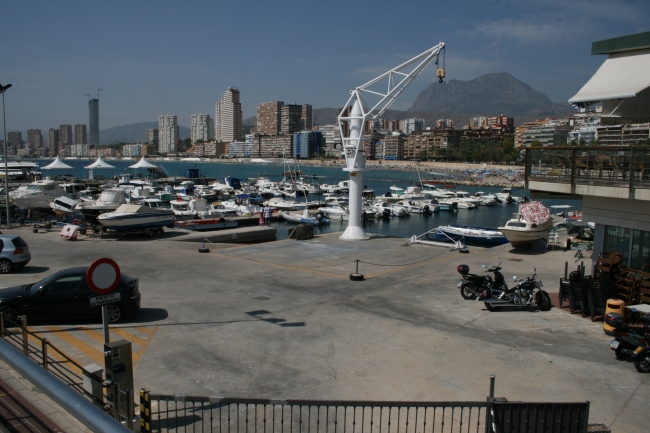 Crane at the port of Benidorm, 