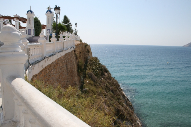 Steep cliff at the Castel, 