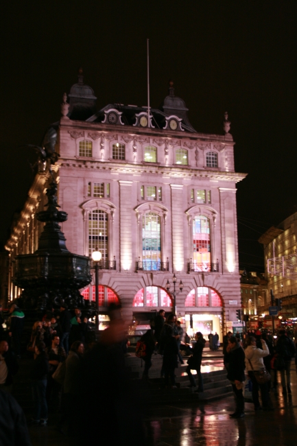 The Sting @ Picadilly Circus, 