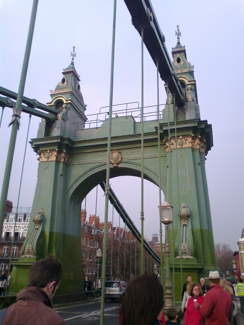 Suspension bridge in western London, 