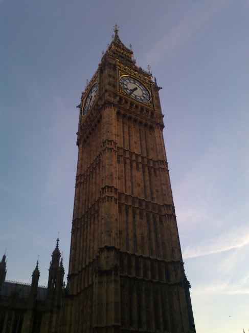 Big Ben, ~19:30